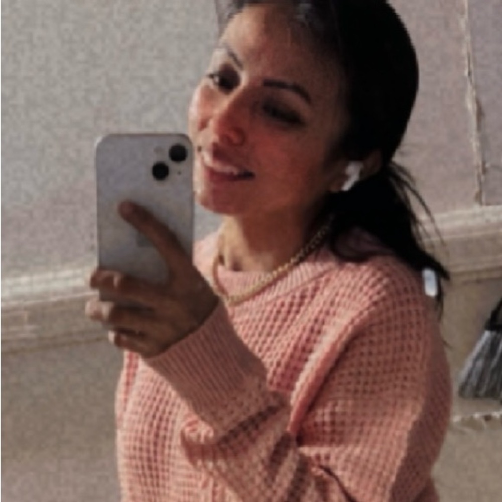 Meet your Posher, Aria